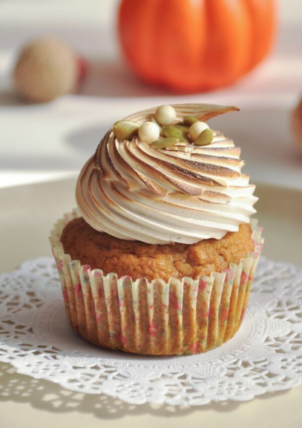 Cupcakes de Calabaza con Merengue de Azúcar Rubia